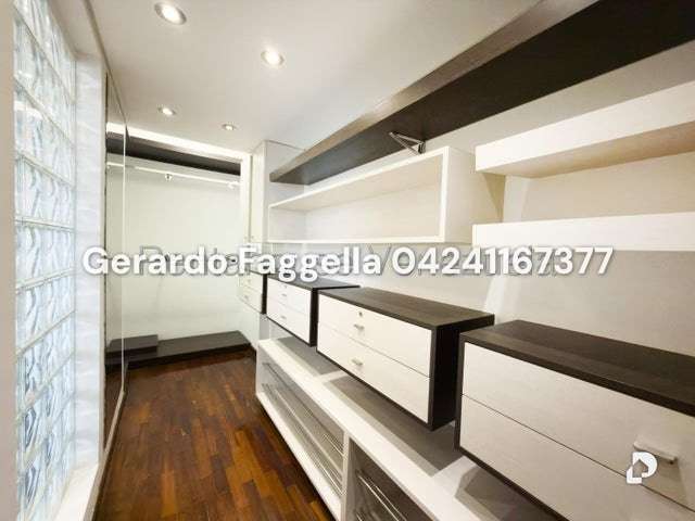 Apartamento en Lomas de Las Mercedes, Caracas – 11