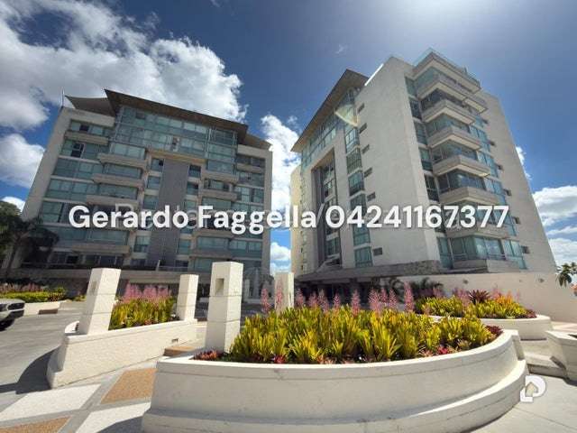 Apartamento en Lomas de Las Mercedes, Caracas – 1