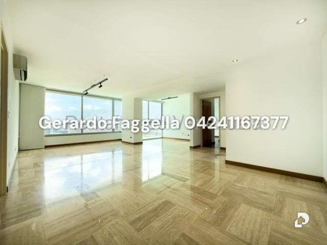 Apartamento en Lomas de Las Mercedes, Caracas – 14
