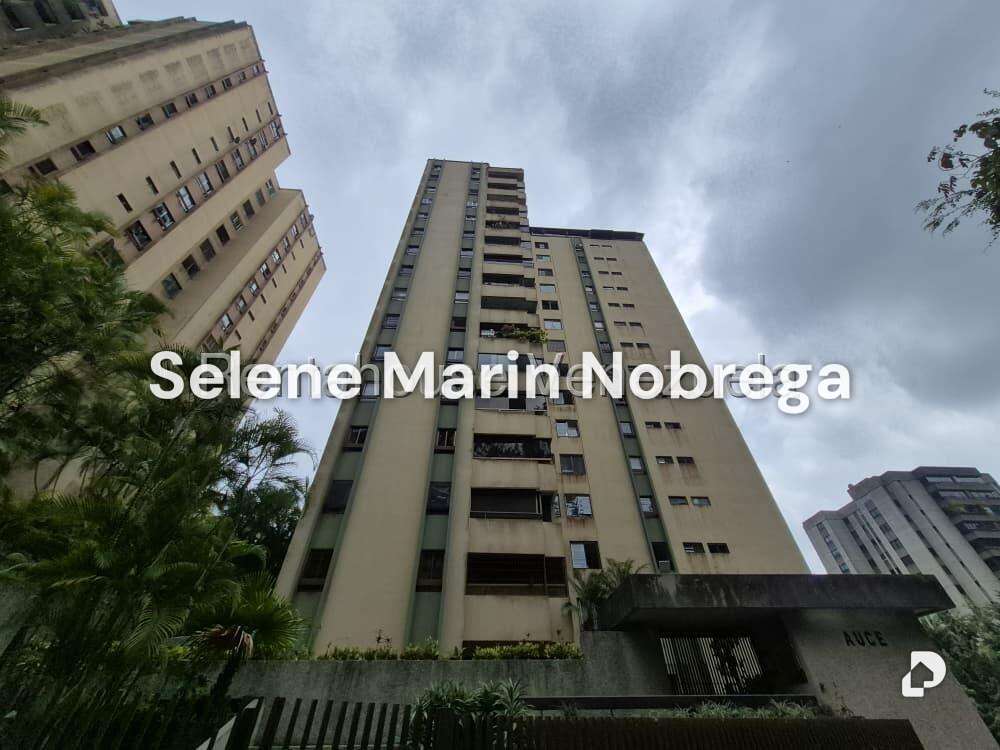 Apartamento en El Cigarral, Caracas – 2