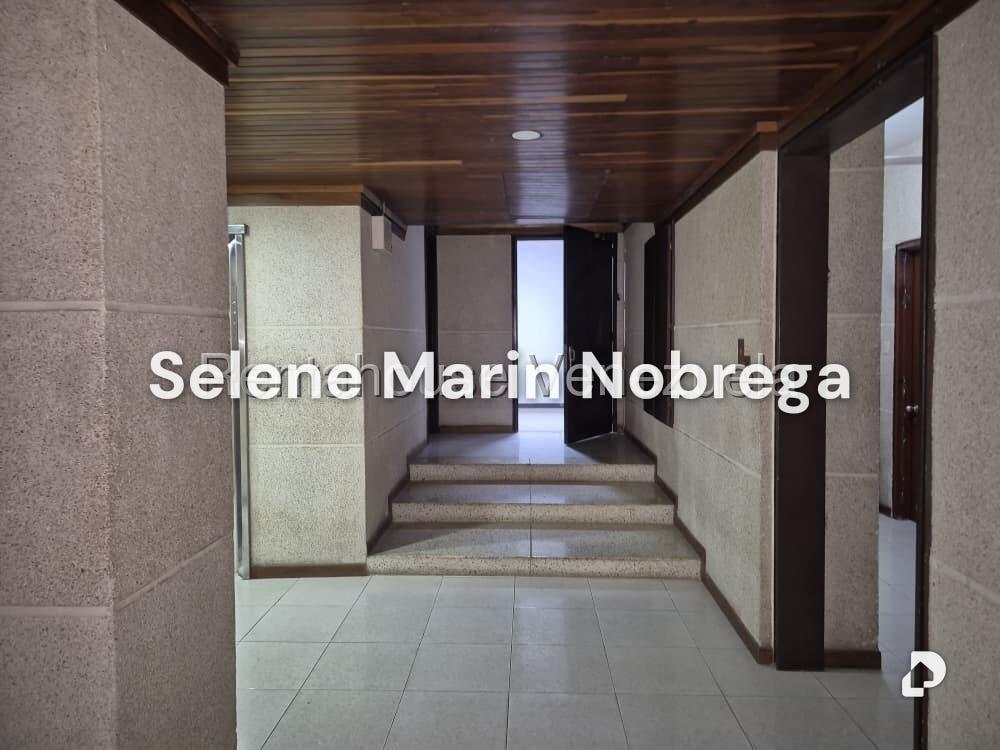 Apartamento en El Cigarral, Caracas – 3