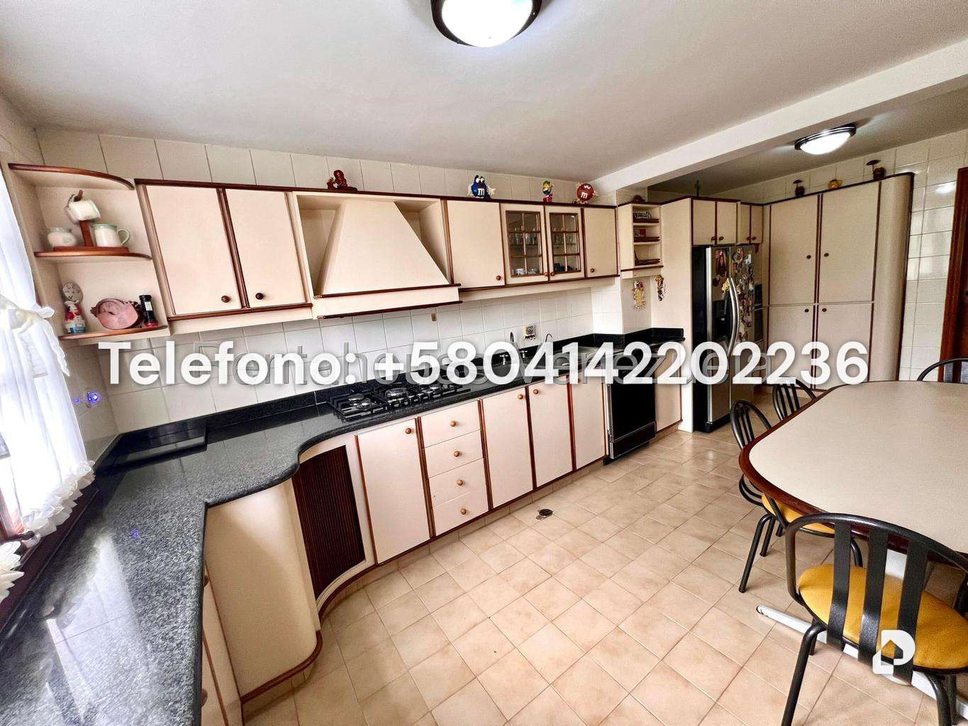 Casa en Los Naranjos (del Cafetal), Caracas – 19