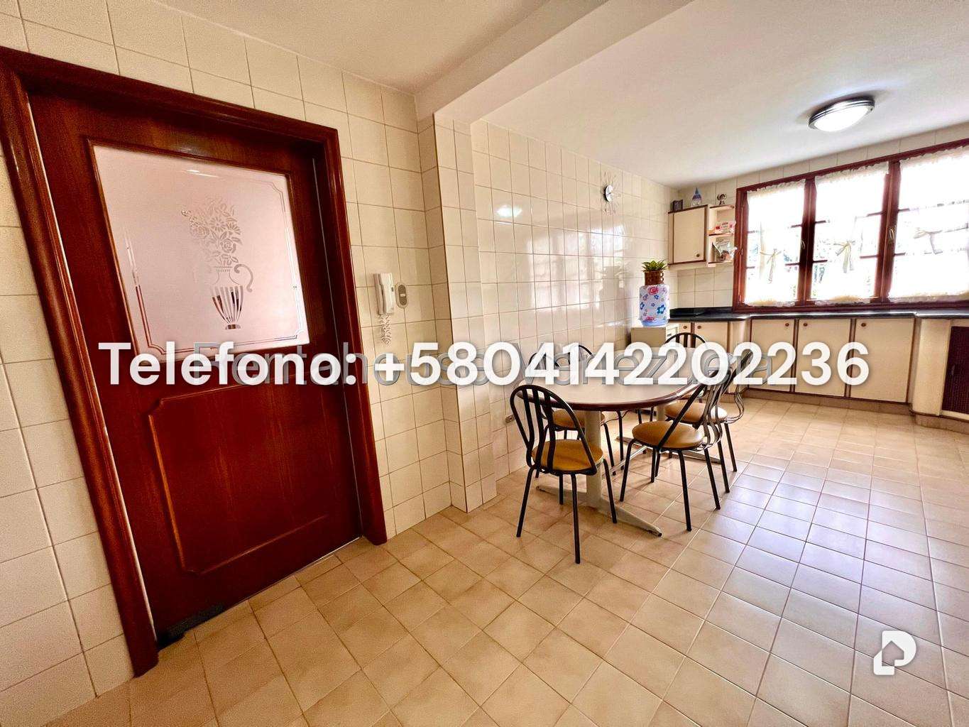 Casa en Los Naranjos (del Cafetal), Caracas – 17