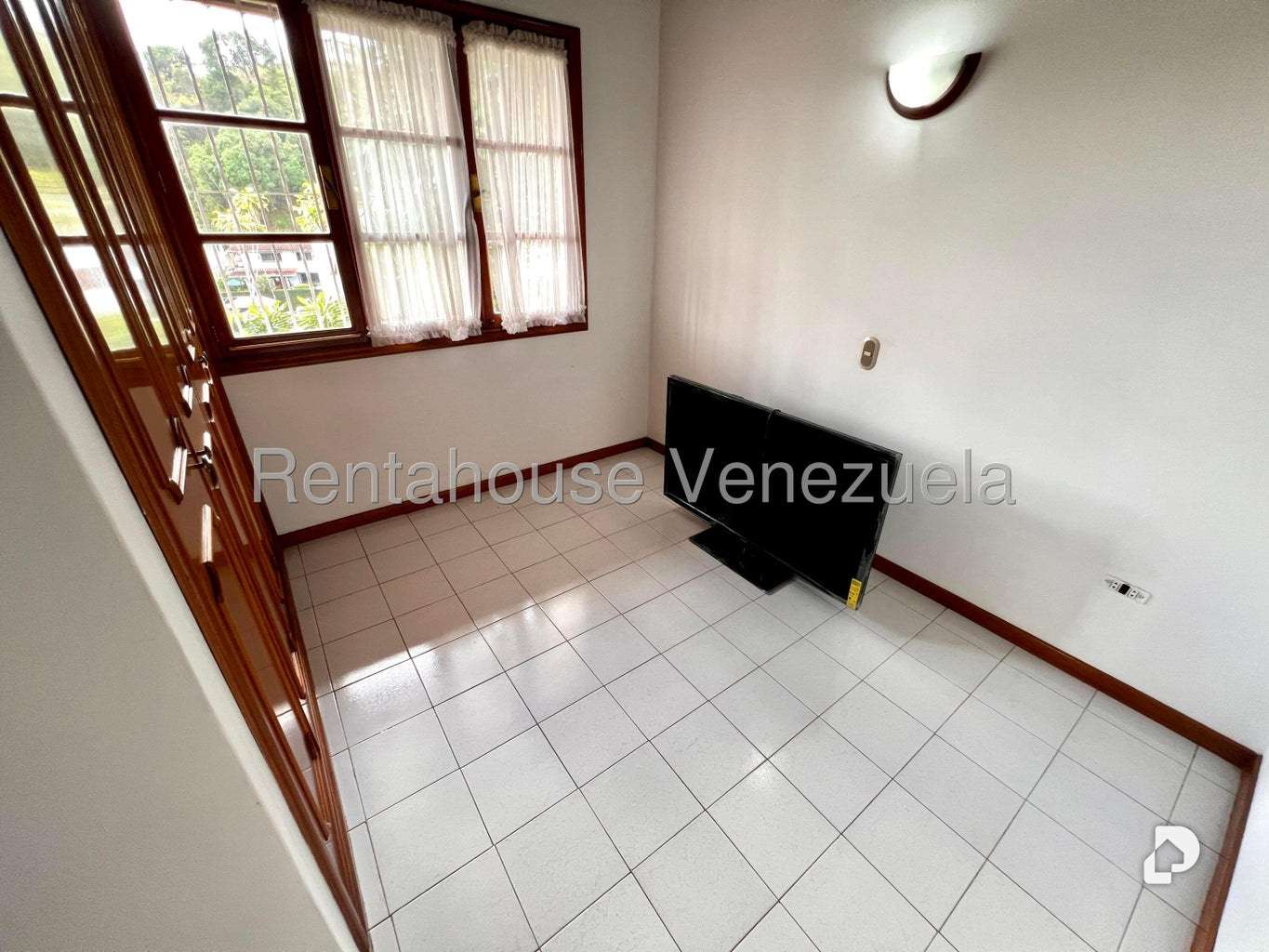 House in Los Naranjos (del Cafetal), Caracas – 37