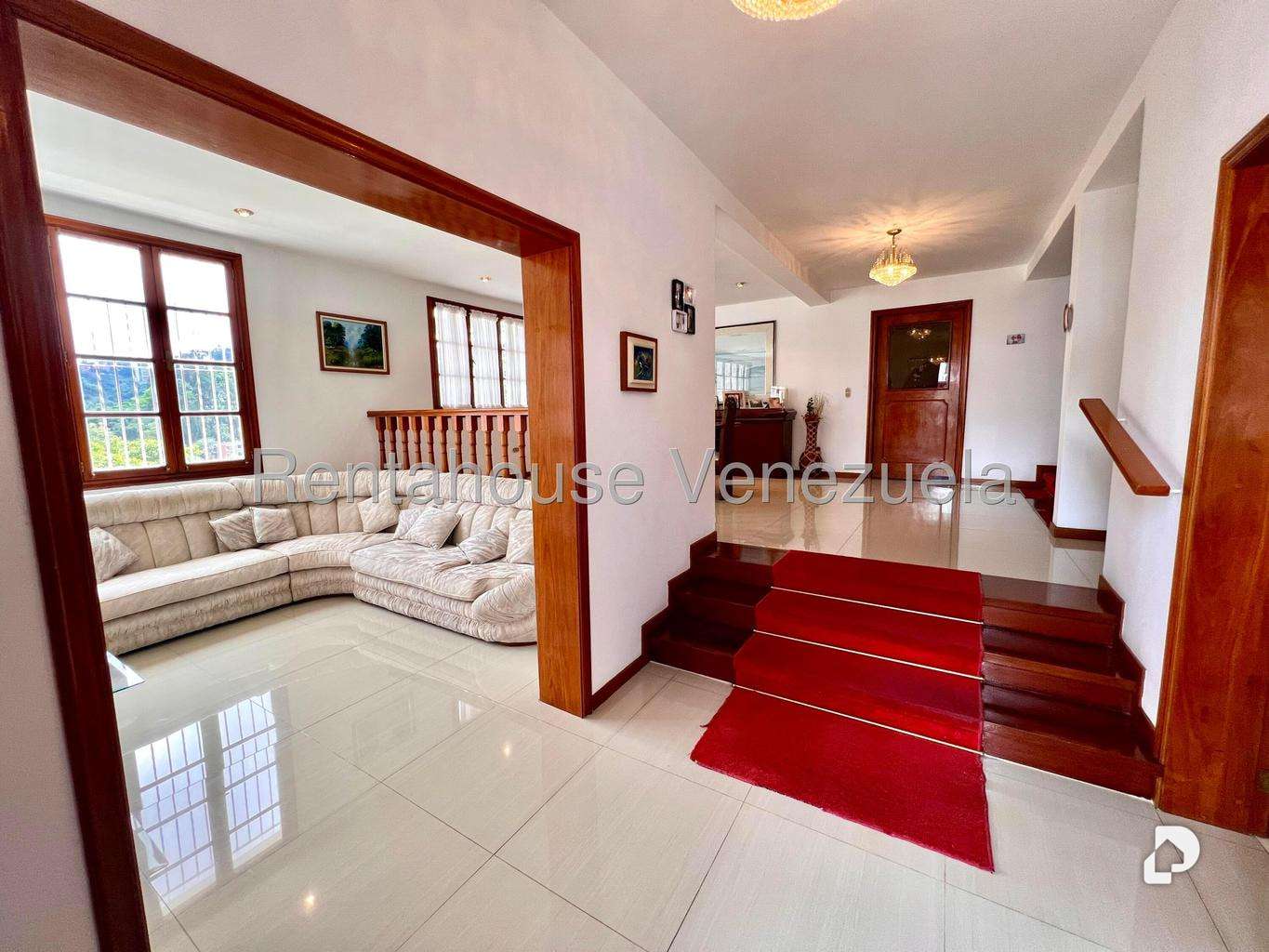 House in Los Naranjos (del Cafetal), Caracas – 3