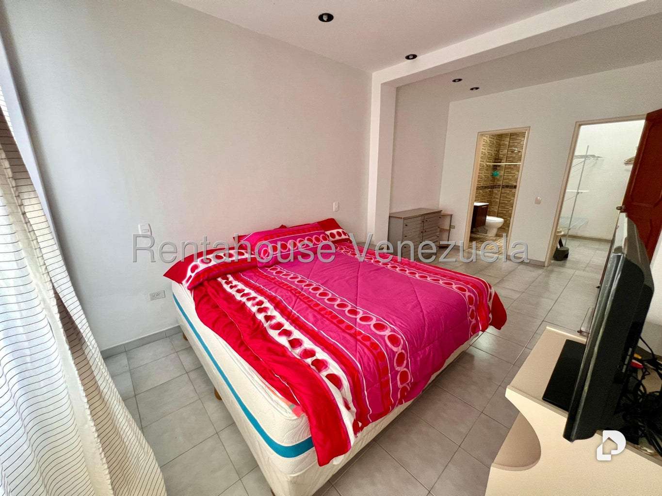 House in Los Naranjos (del Cafetal), Caracas – 53