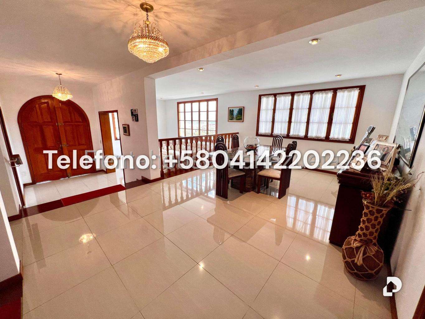 Casa en Los Naranjos (del Cafetal), Caracas – 9