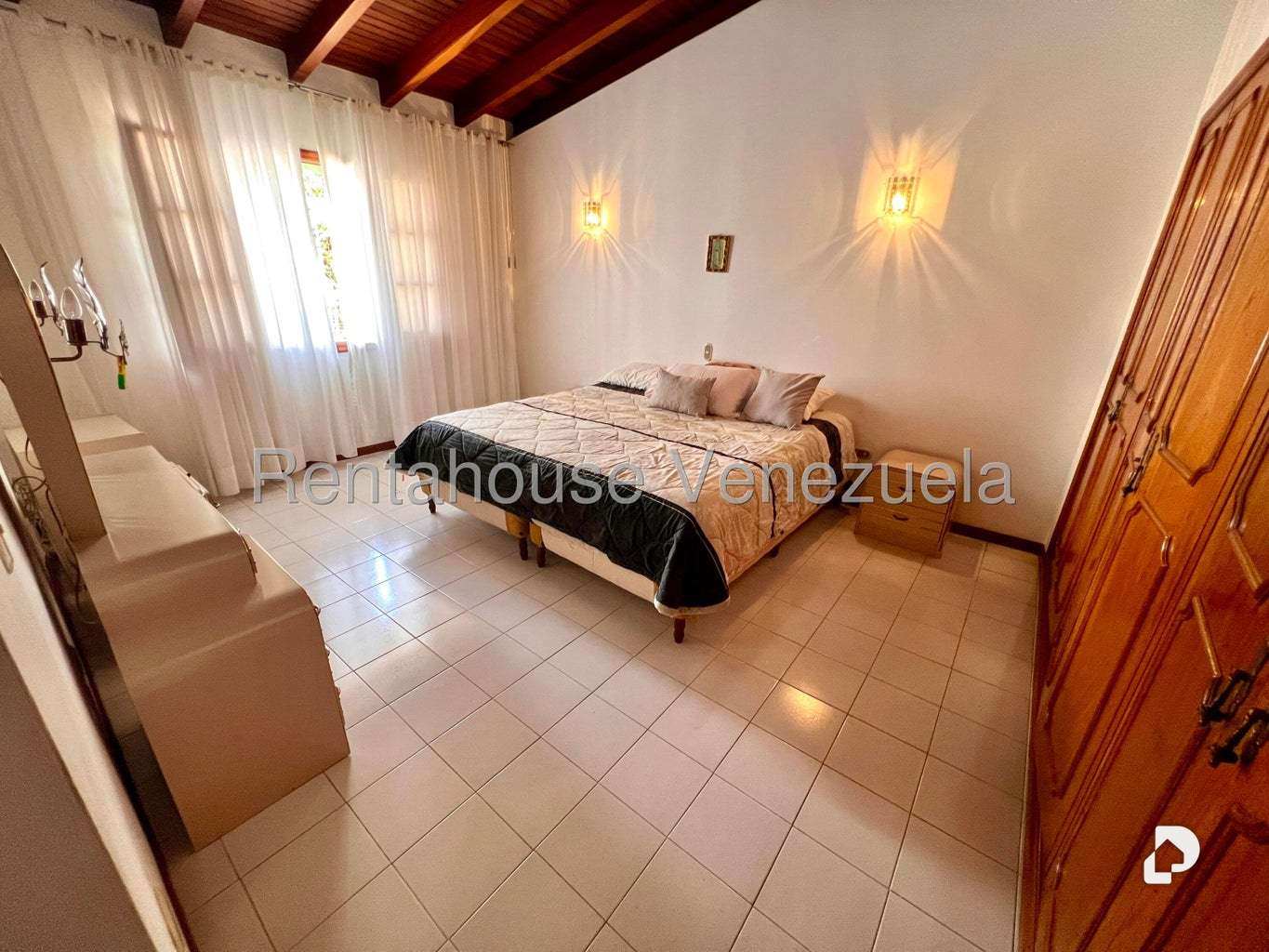 House in Los Naranjos (del Cafetal), Caracas – 24