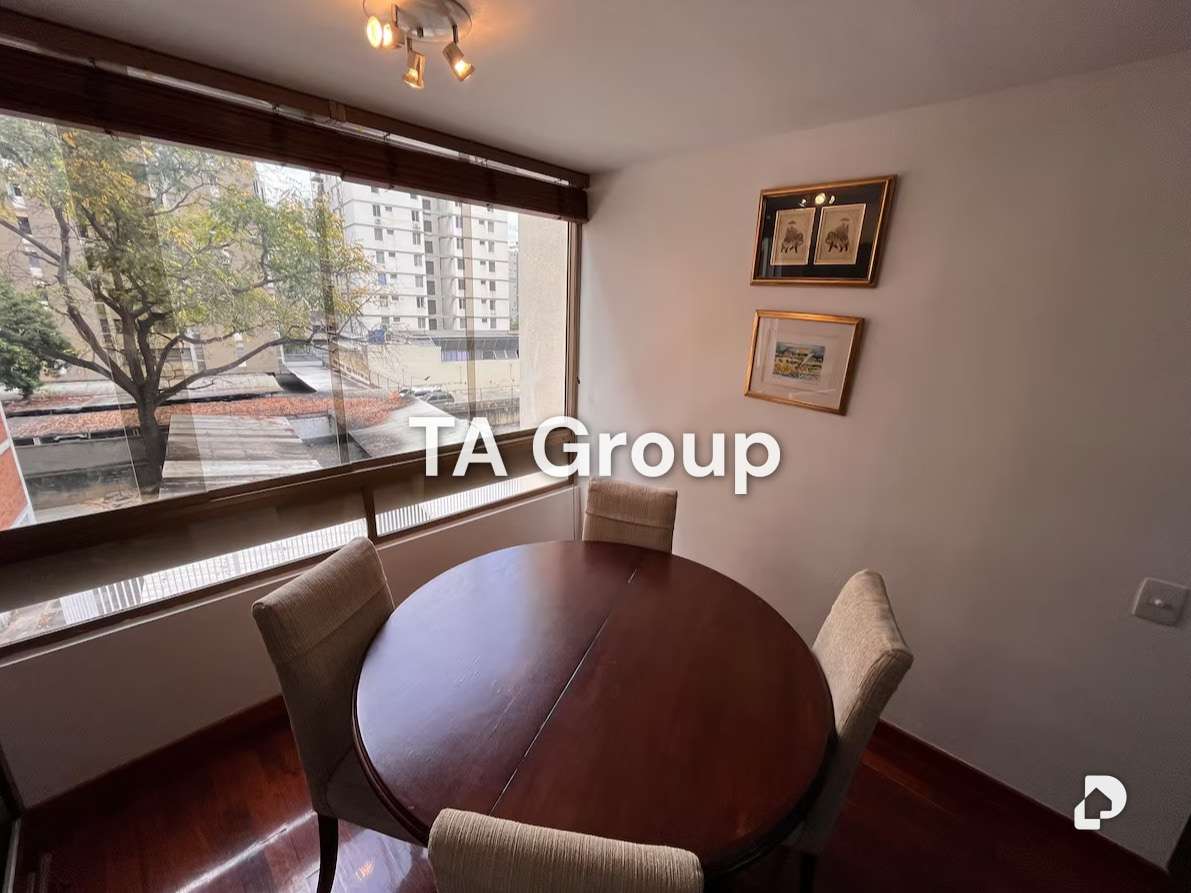 Apartamento en Los Palos Grandes, Caracas – 16