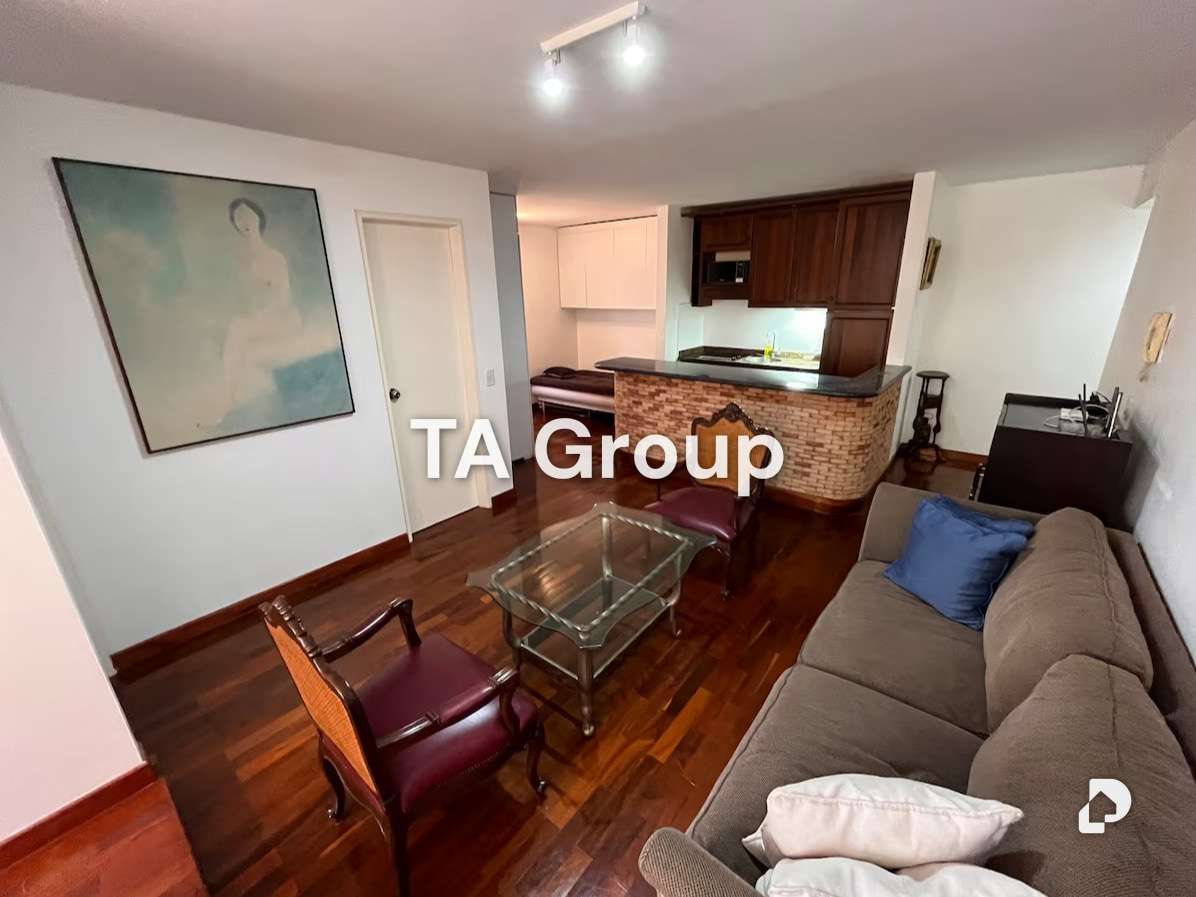 Apartamento en Los Palos Grandes, Caracas – 8