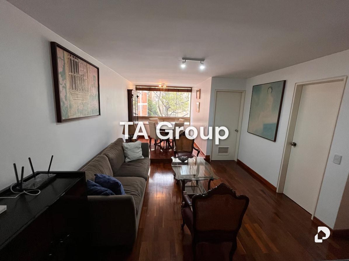Apartamento en Los Palos Grandes, Caracas – 3
