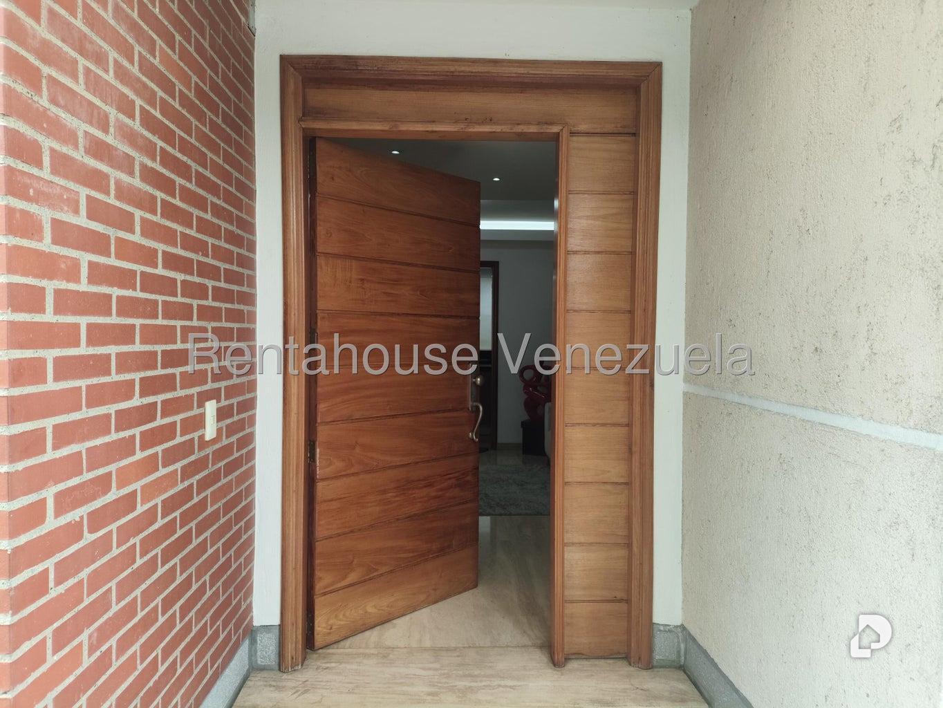 Casa en Lomas de La Lagunita, Caracas – 4
