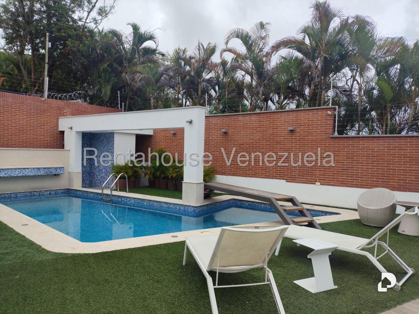 Casa en Lomas de La Lagunita, Caracas – 5