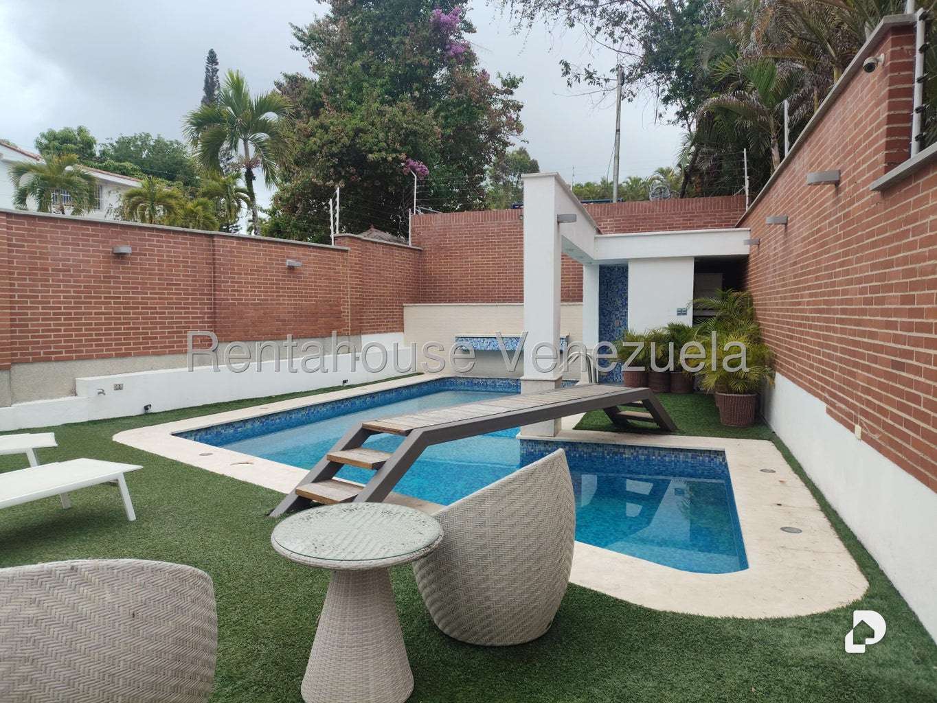 Casa en Lomas de La Lagunita, Caracas – 6