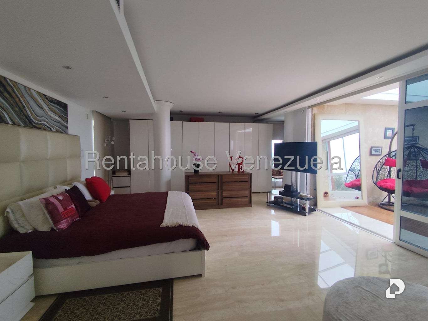 Casa en Lomas de La Lagunita, Caracas – 53