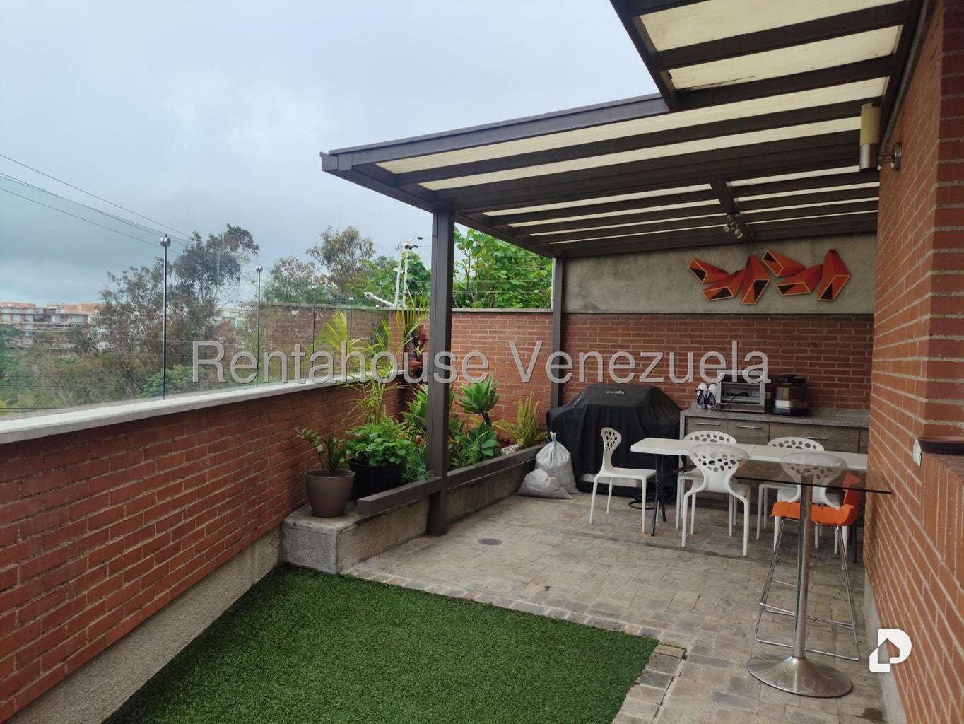 Casa en Lomas de La Lagunita, Caracas – 79