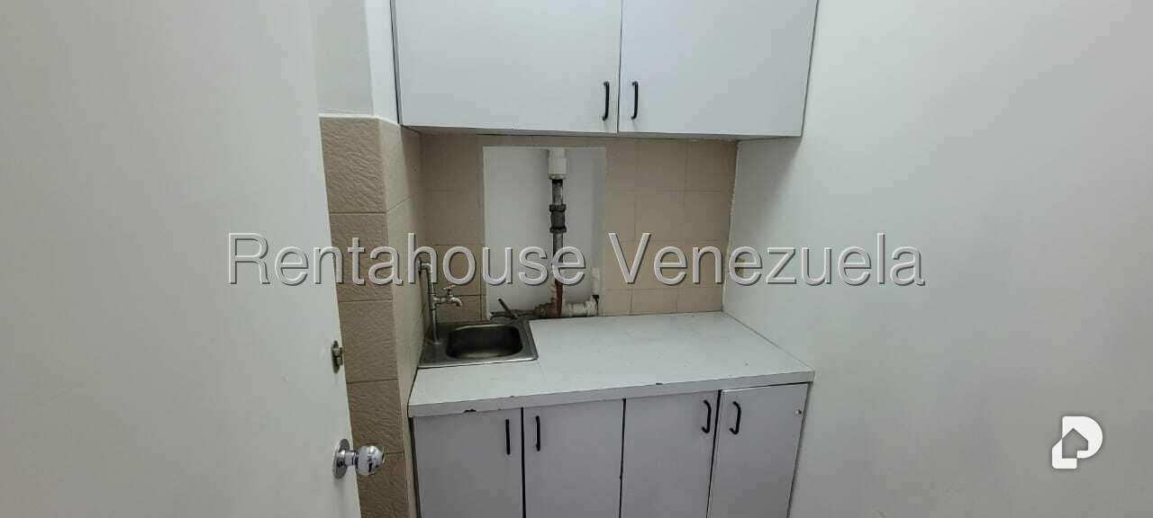 Local comercial en El Rosal, Caracas – 15