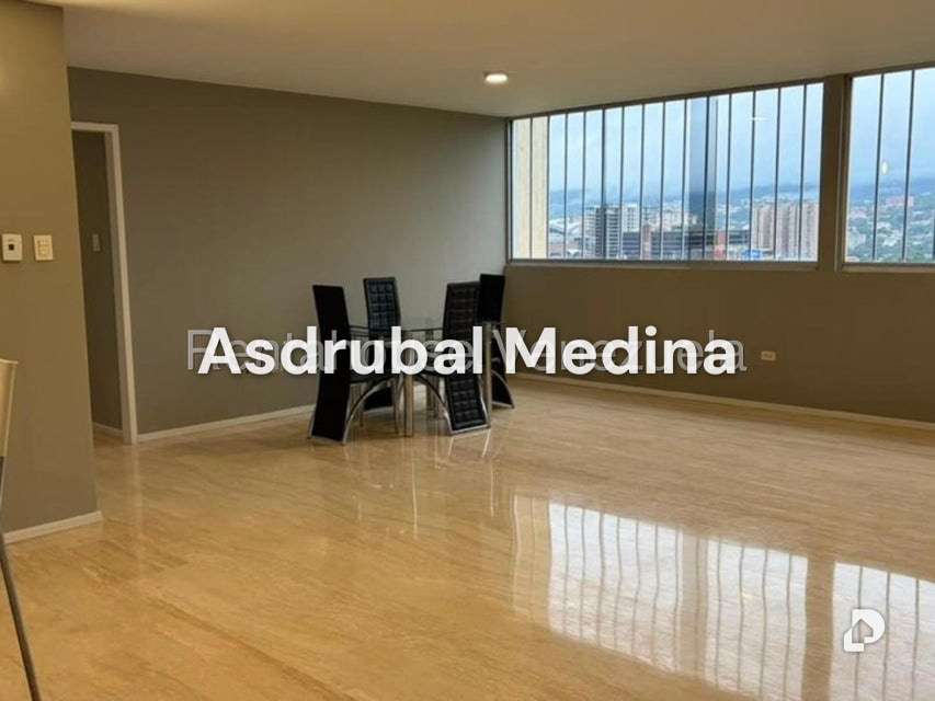 Apartamento en Boleíta Norte, Caracas – 2