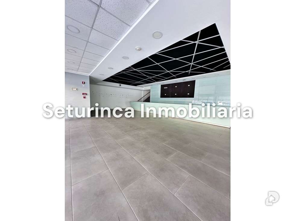 Local comercial en El Bosque, Caracas – 24