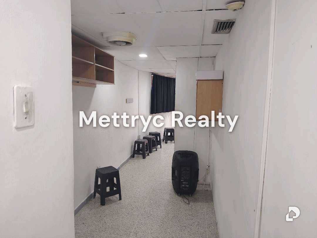 Local comercial en Casco San Blas, Valencia – 13