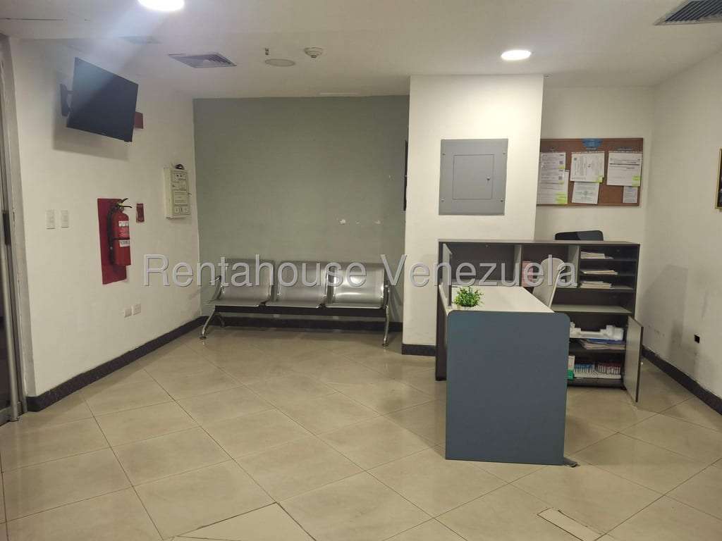 Local comercial en El Recreo, Caracas