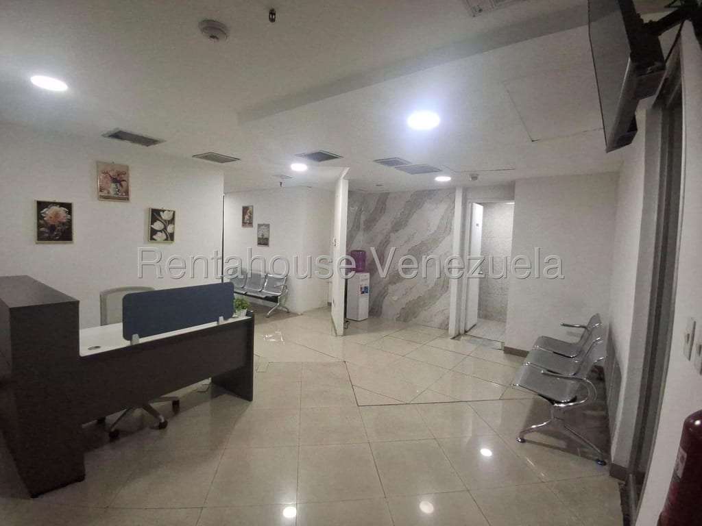 Local comercial en El Recreo, Caracas