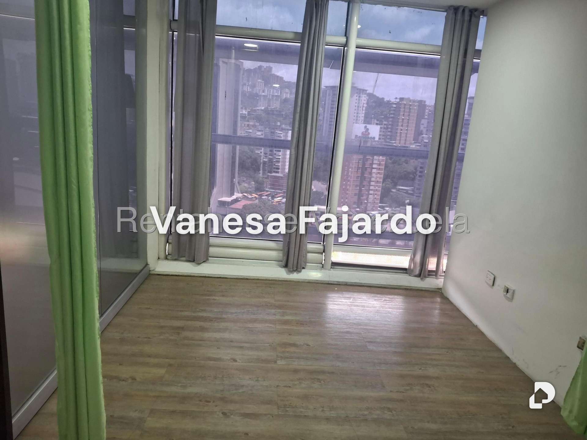 Local comercial en El Recreo, Caracas – 5