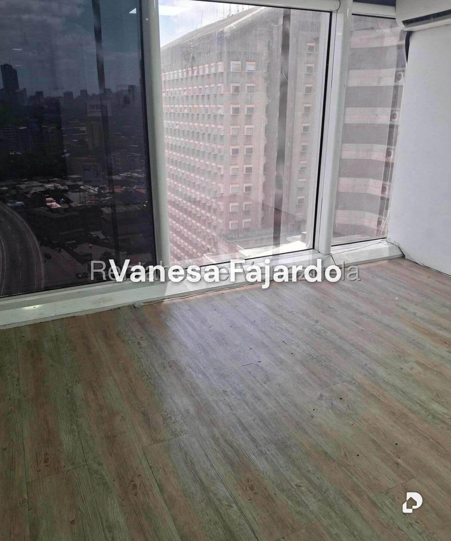 Local comercial en El Recreo, Caracas – 6