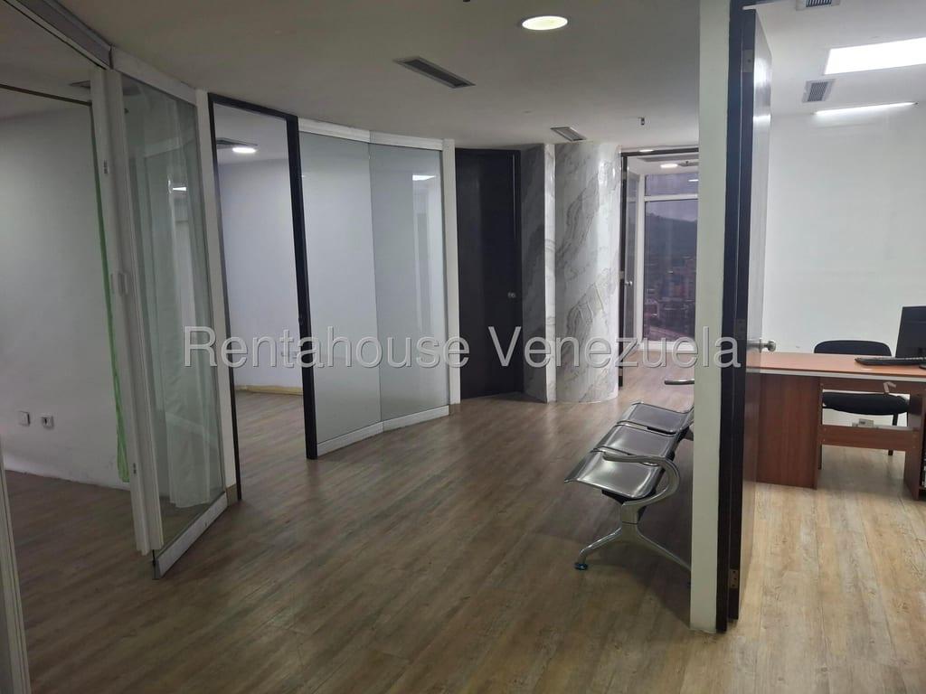 Local comercial en El Recreo, Caracas