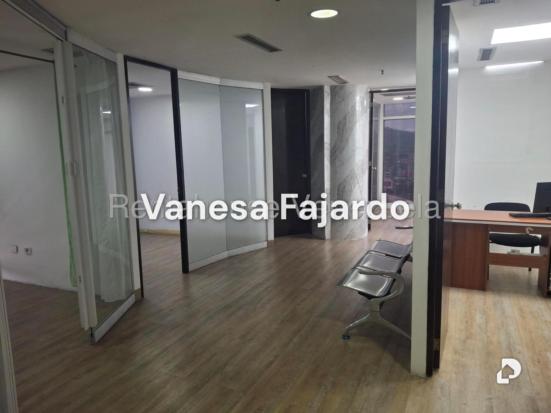 Local comercial en El Recreo, Caracas – 1