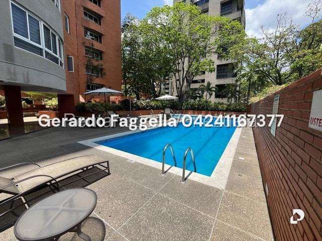 Apartamento en El Rosal, Caracas – 4
