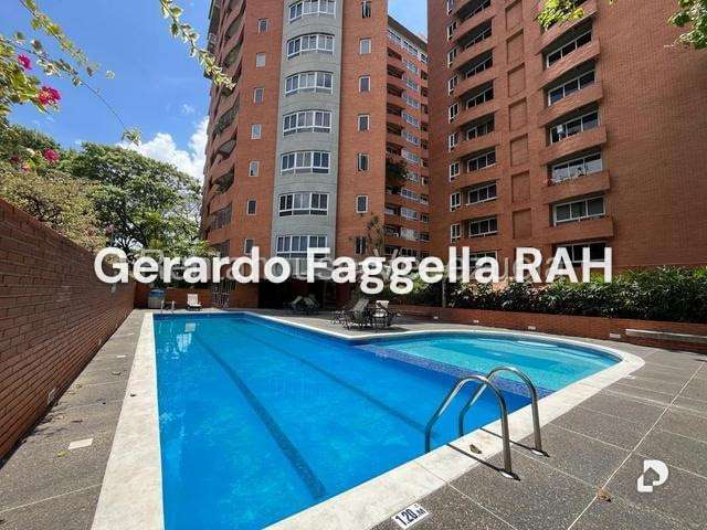 Apartamento en El Rosal, Caracas – 8