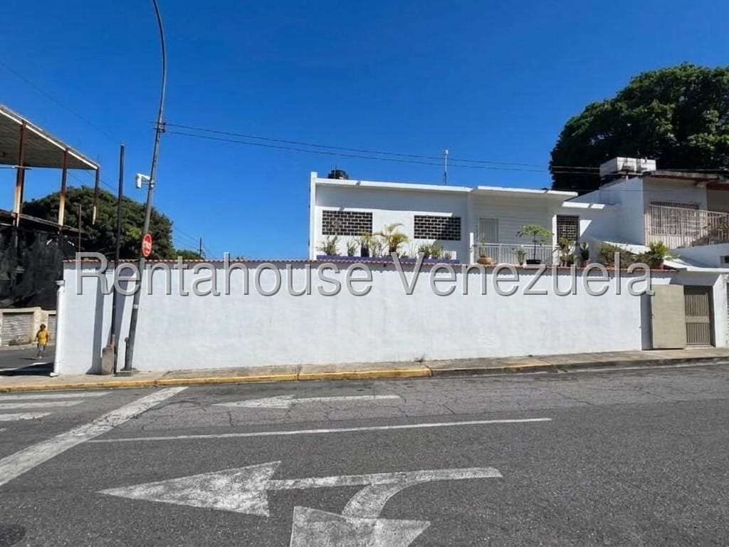 Local comercial en Los Palos Grandes, Caracas