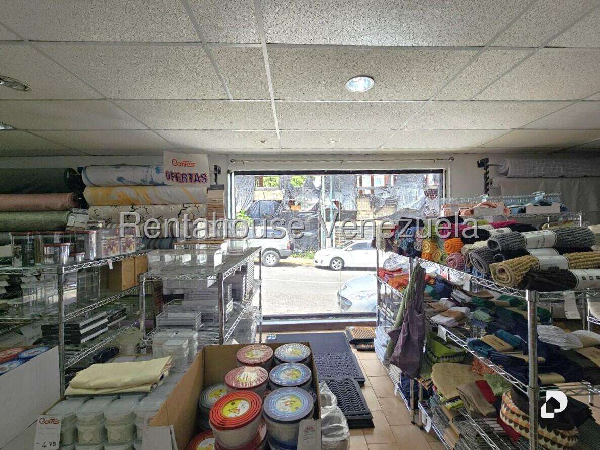 Local comercial en Los Palos Grandes, Caracas – 9