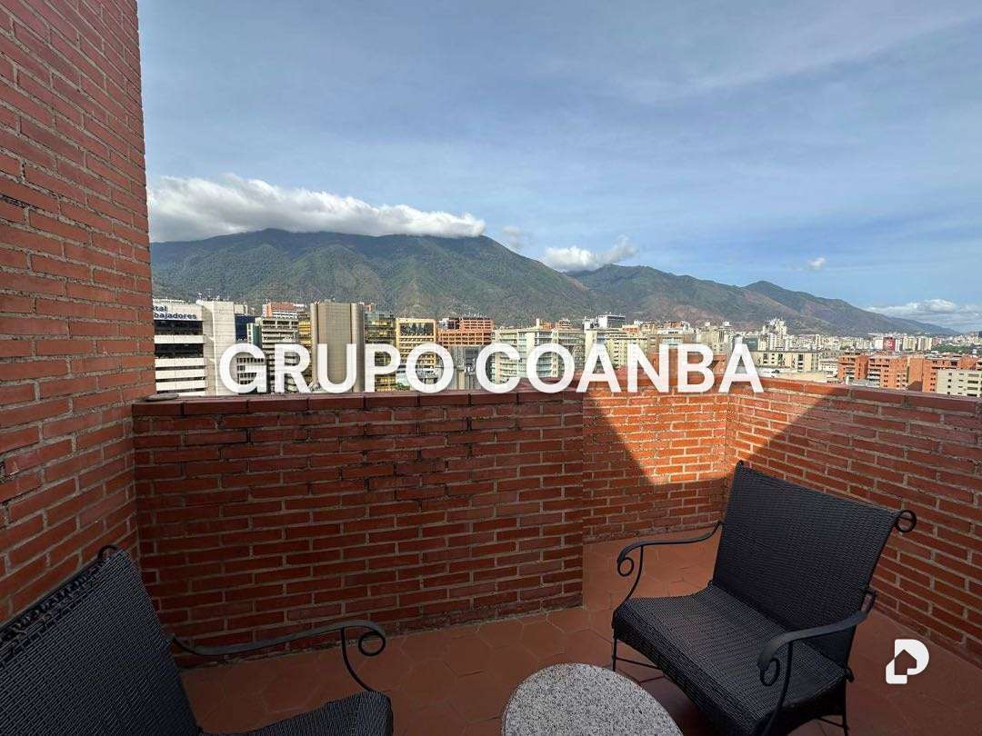 Apartamento en El Rosal, Caracas – 9