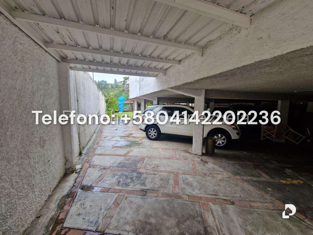 Casa en Lomas de La Lagunita, Caracas – 45