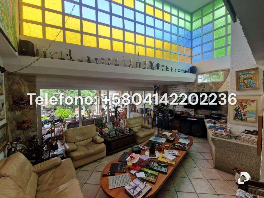 Casa en Lomas de La Lagunita, Caracas – 36