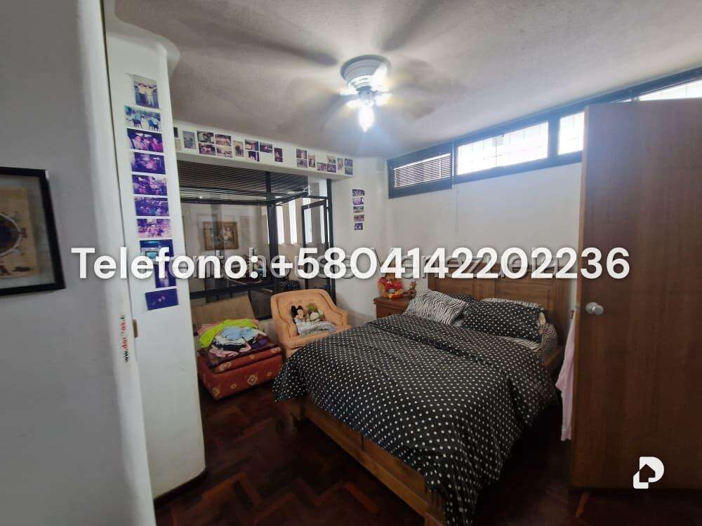 Casa en Lomas de La Lagunita, Caracas – 22