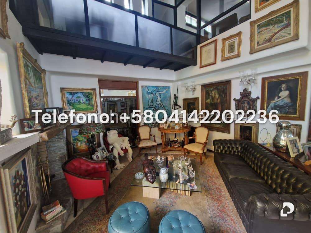 Casa en Lomas de La Lagunita, Caracas – 35
