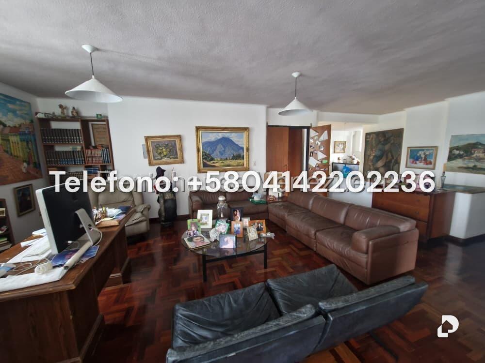 Casa en Lomas de La Lagunita, Caracas – 3