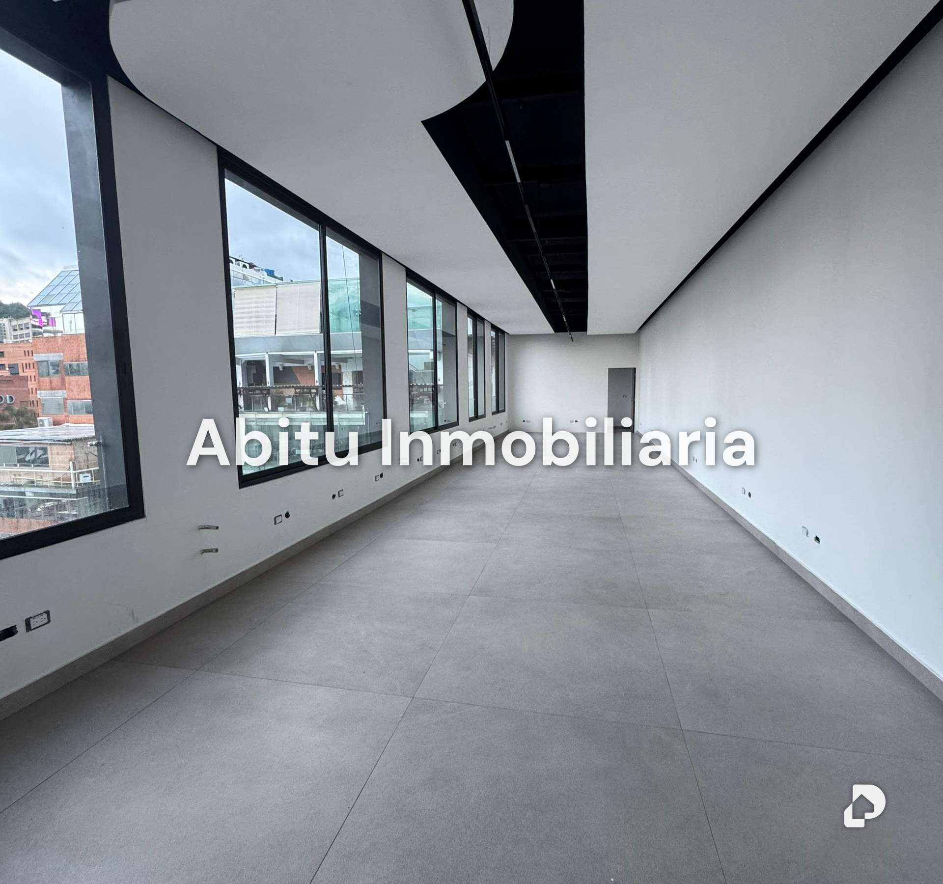 Local comercial en Las Mercedes, Caracas – 4