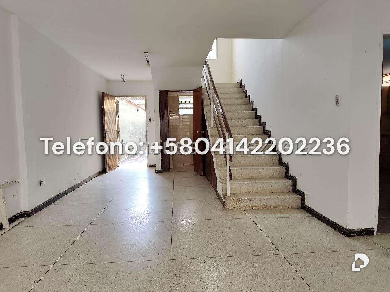Casa en La California Sur, Caracas – 6