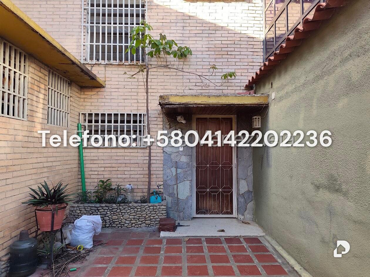 Casa en La California Sur, Caracas – 3