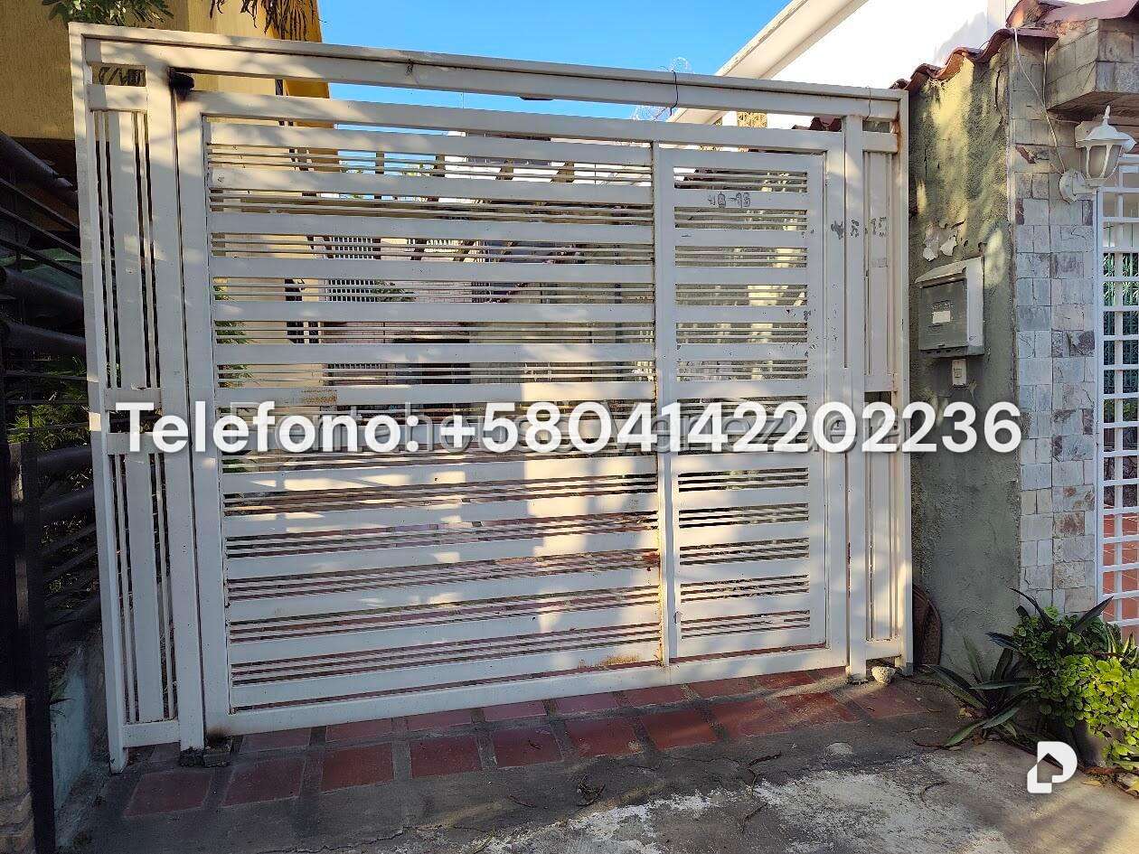 Casa en La California Sur, Caracas – 1