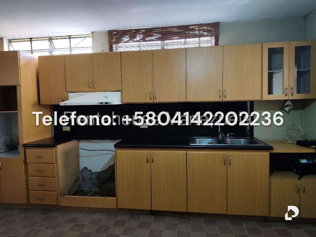 Casa en La California Sur, Caracas – 10