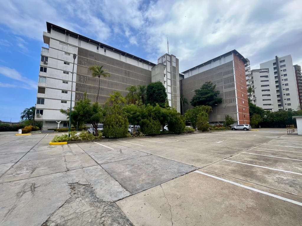 Apartamento en Camurí Grande, Naiguatá - 1