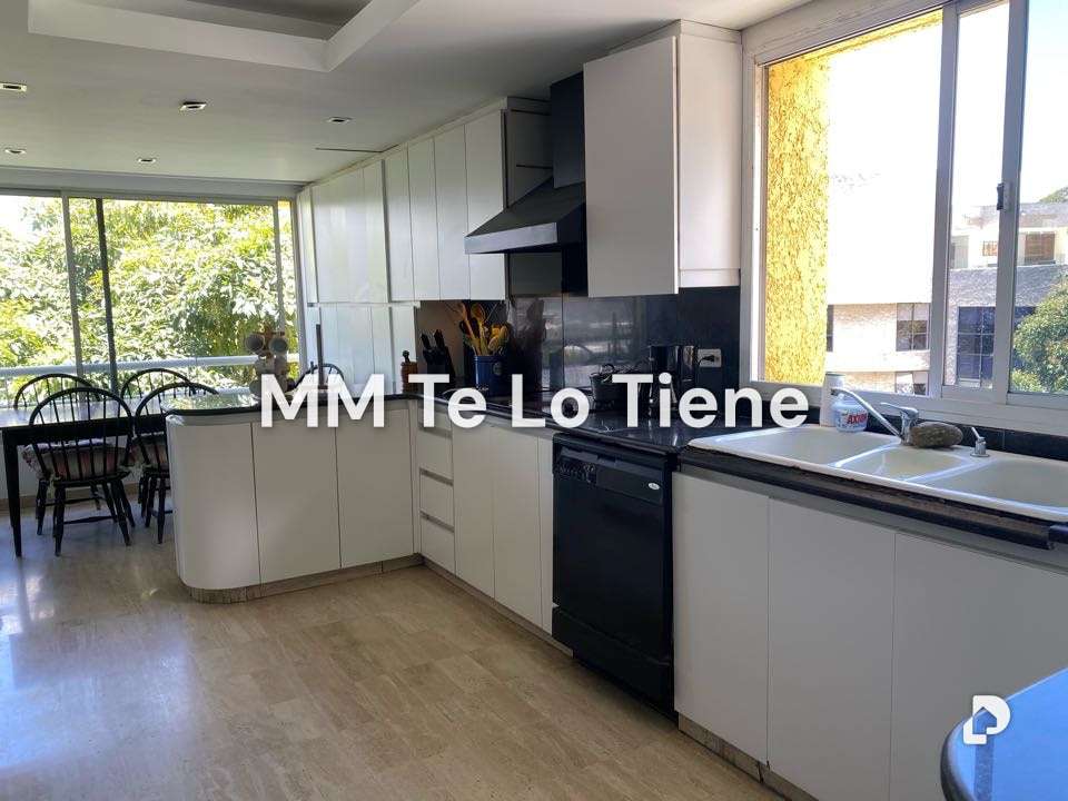 Apartment in La Castellana, Caracas – 5