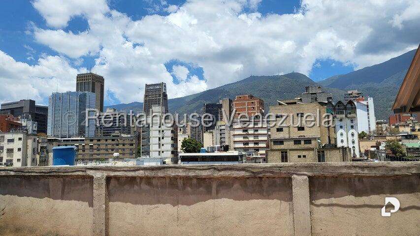 Edificio en Sabana Grande, Caracas – 7