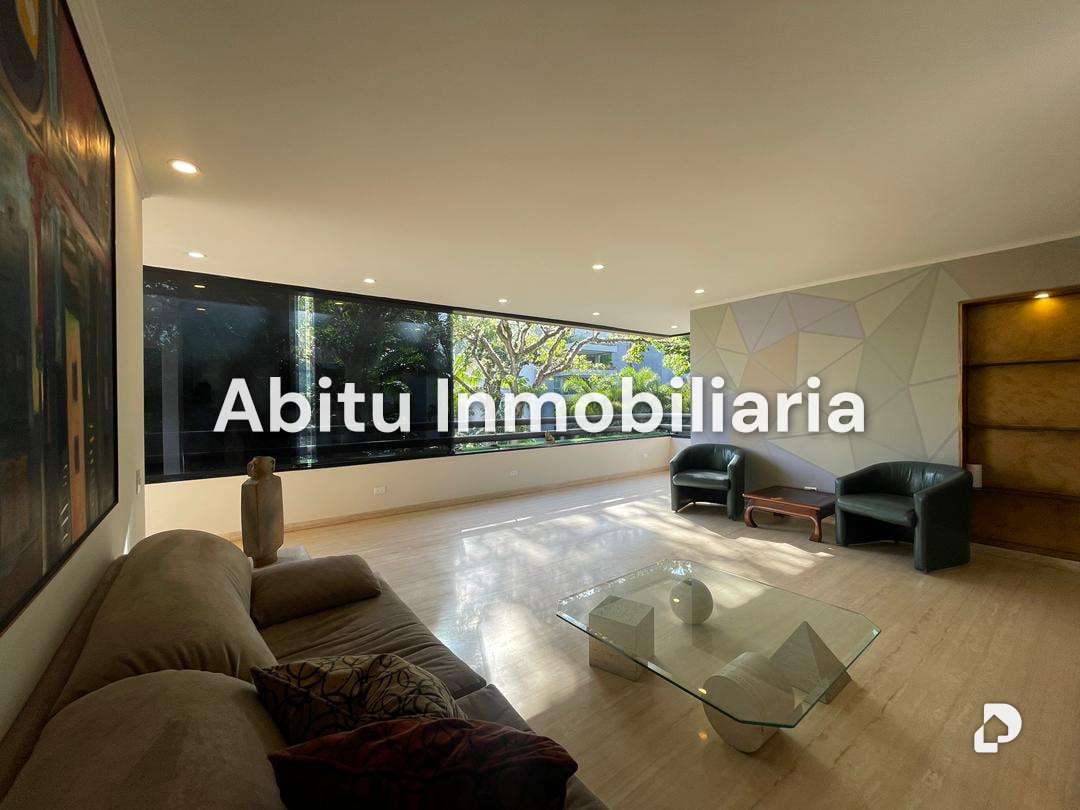 Apartment in La Castellana, Caracas – 4