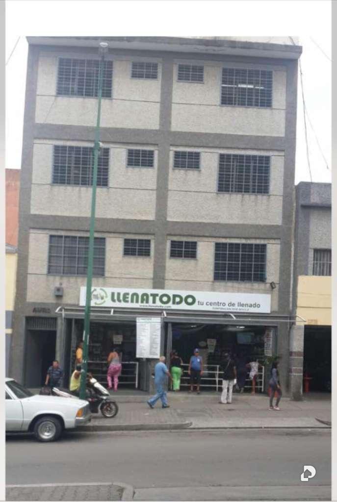 Edificio en Catia, Caracas – 1